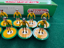 Load image into Gallery viewer, Subbuteo LW Norwich Ref 668

