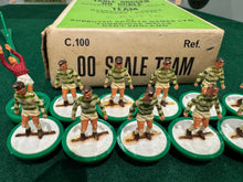Load image into Gallery viewer, Subbuteo HW Team Celtic Ref 25
