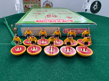Load image into Gallery viewer, Subbuteo LW Watford Ref 687
