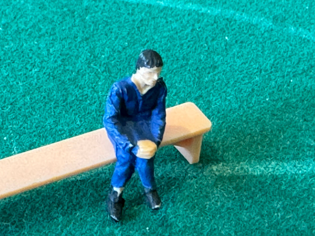 Subbuteo Dugout Figure Blue Legs Crossed