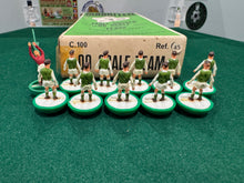 Load image into Gallery viewer, Subbuteo HW Team Hibernian Ref 45
