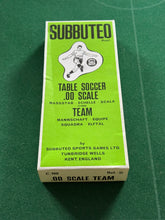 Load image into Gallery viewer, Subbuteo HW Team Leeds Ref 21

