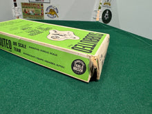 Load image into Gallery viewer, Subbuteo HW Team Celtic Ref 25
