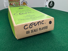 Load image into Gallery viewer, Subbuteo HW Team Celtic Ref 25
