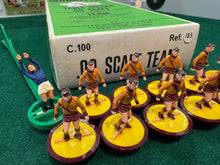 Load image into Gallery viewer, Subbuteo HW Team Motherwell Ref 185
