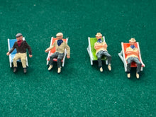 Load image into Gallery viewer, Subbuteo Cricket Spectators in Deckchairs x4
