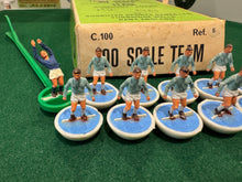 Load image into Gallery viewer, Subbuteo HW Team Manchester City Ref 5
