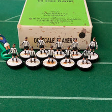 Load image into Gallery viewer, HW Team Newcastle United Ref 8
