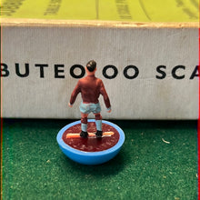 Load image into Gallery viewer, HW Spare Aston Villa Ref 74
